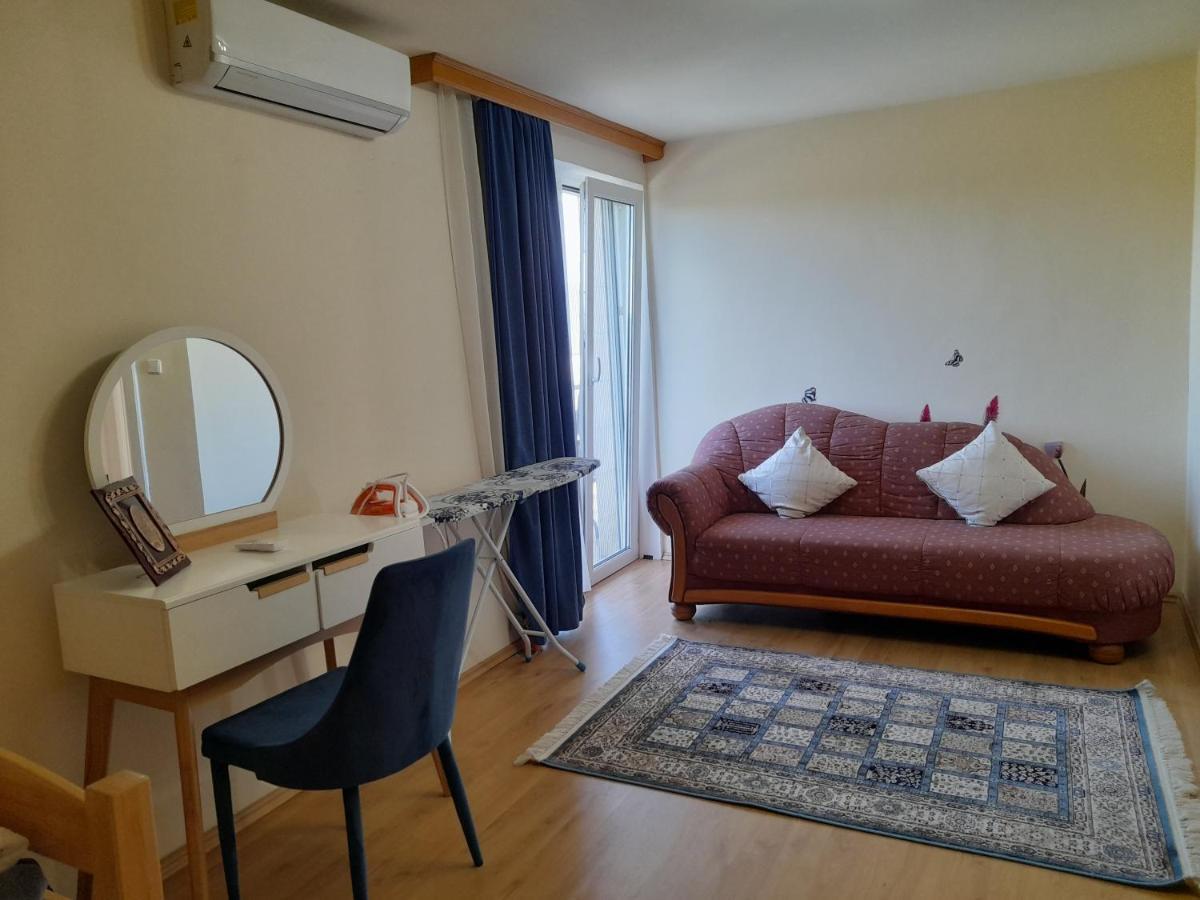 River Bank Apartments & Castle View بيهاتش المظهر الخارجي الصورة