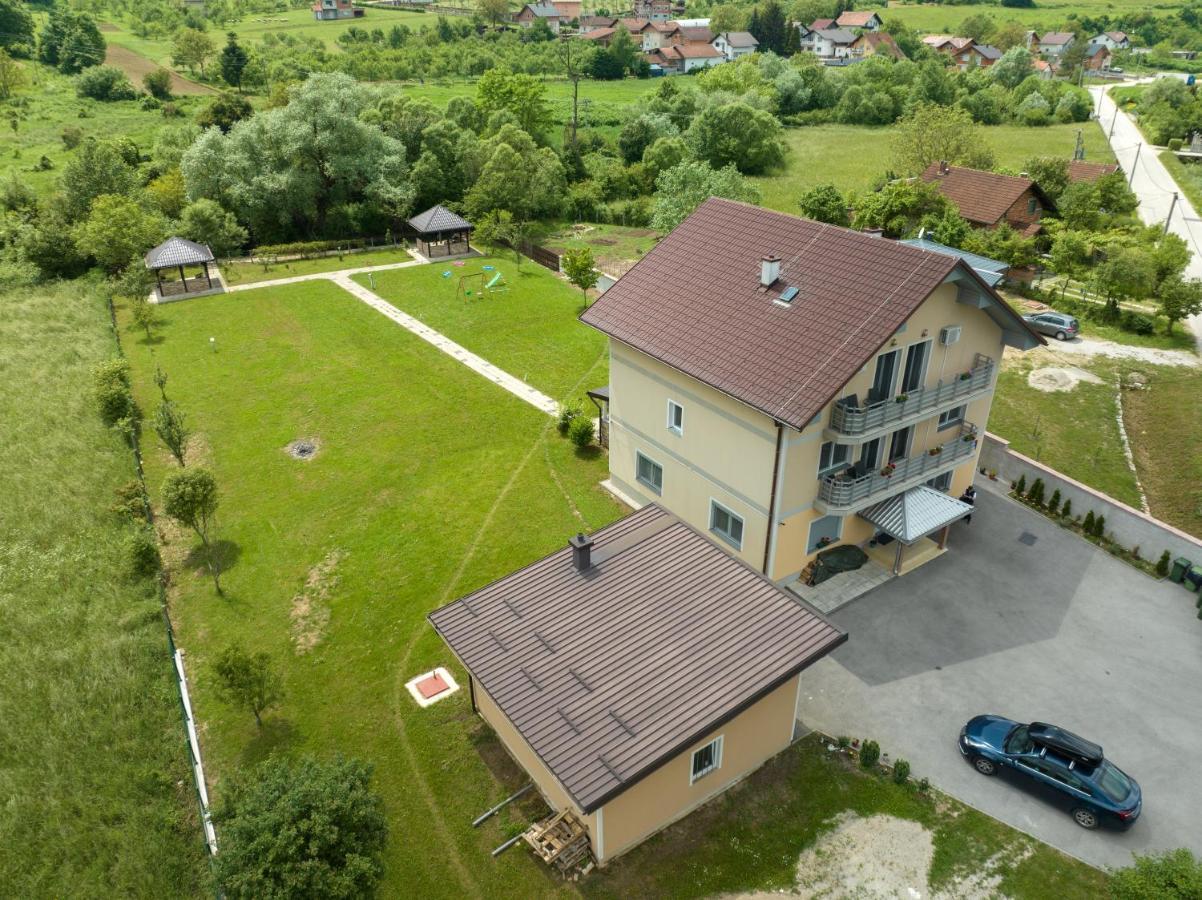 River Bank Apartments & Castle View بيهاتش المظهر الخارجي الصورة