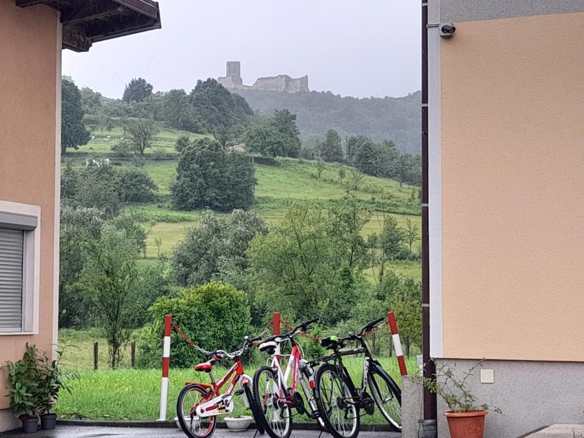 River Bank Apartments & Castle View بيهاتش المظهر الخارجي الصورة